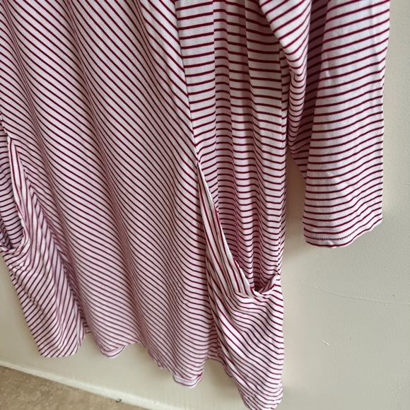 Chicos Red Asymmetrical Stripe 3/4 Sleeve Pockets Tunic Womens Size 12 Top - Picture 5 of 15